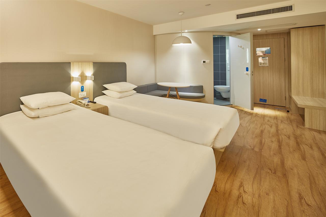 Hanting Hotel Shanghai Hongqiao National Exhibition Center Jidi Road Buitenkant foto